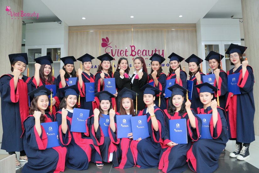 Đào tạo cấp bằng nghề chính quy Massage và Chăm sóc da cho chuyên viên Spa Hotel Resort | VietBeauty Academy