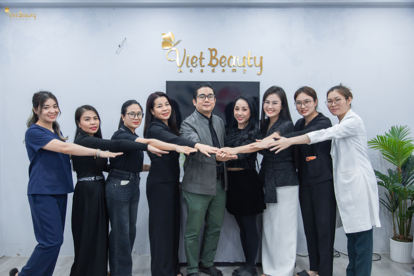 VietBeauty Group hợp tác với Bioelements cung cấp liệu pháp chăm sóc da của Mỹ | VietBeauty Group