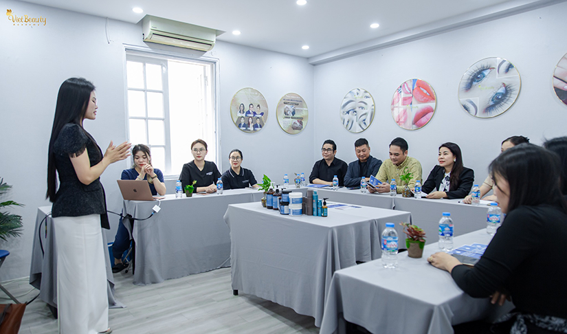 VietBeauty Group hợp tác với Bioelements cung cấp liệu pháp chăm sóc da của Mỹ | VietBeauty Group